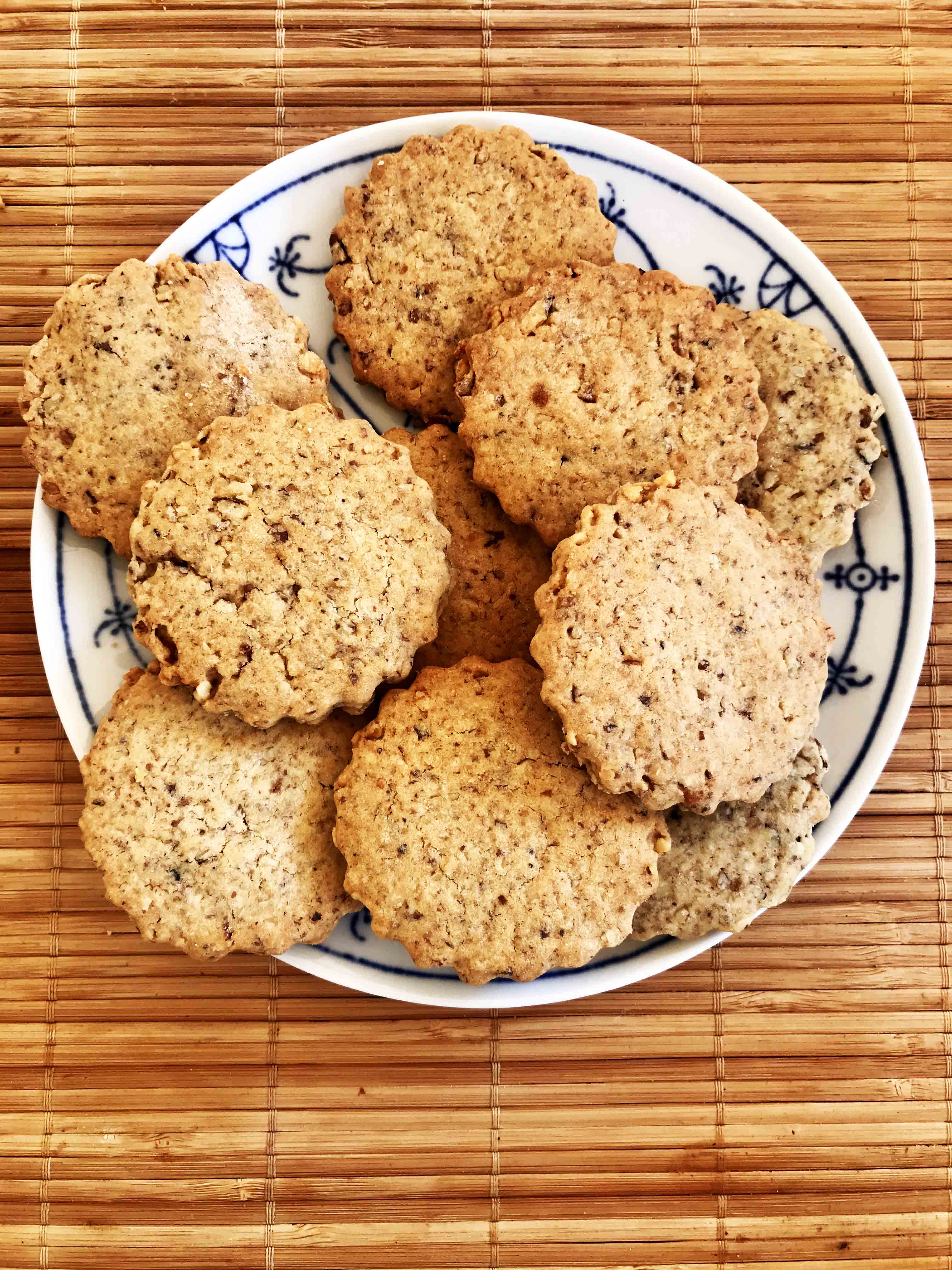 biscuits aux noix.jpg
